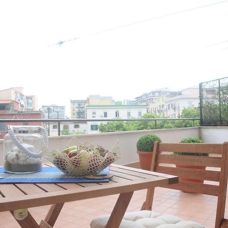 Holiday Garibaldi Napoli Bed & Breakfast Ngoại thất bức ảnh