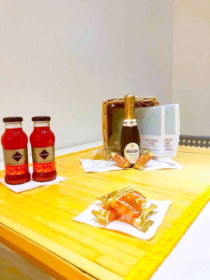 Holiday Garibaldi Napoli Bed & Breakfast Ngoại thất bức ảnh